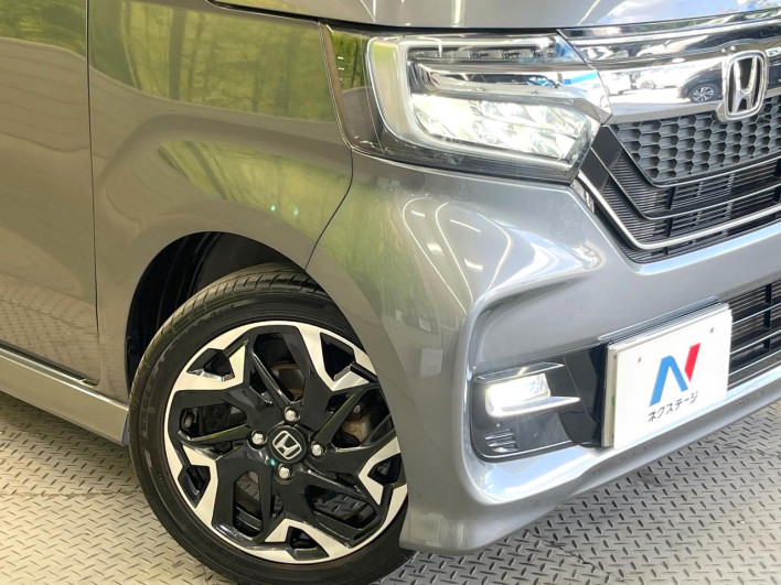 2017 Honda N-BOX CUSTOM DBA-JF3 (UW-6a0298c33dfaf)[15]