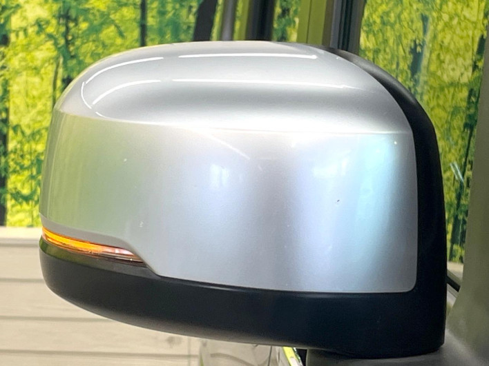 2017 Honda N-BOX CUSTOM DBA-JF3 (UW-6a0298c33dfaf)[22]