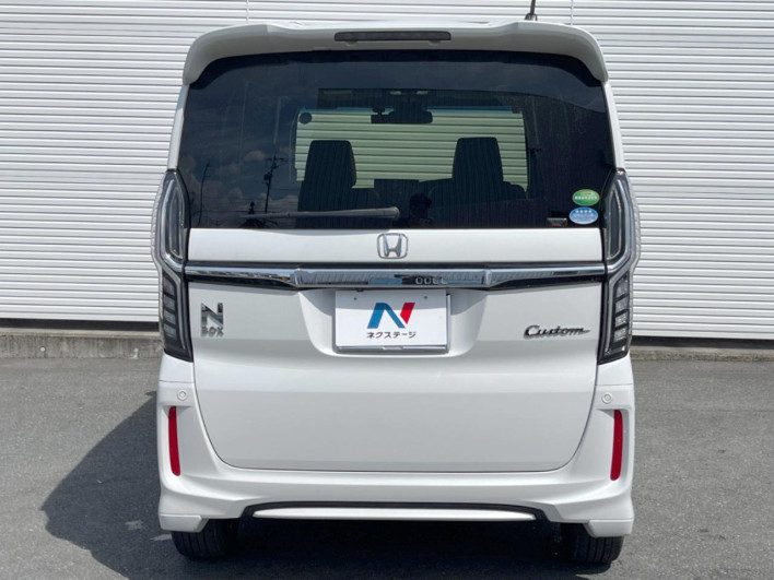2019 Honda N-BOX CUSTOM DBA-JF3 (UW-6a0298c522f19)[20]