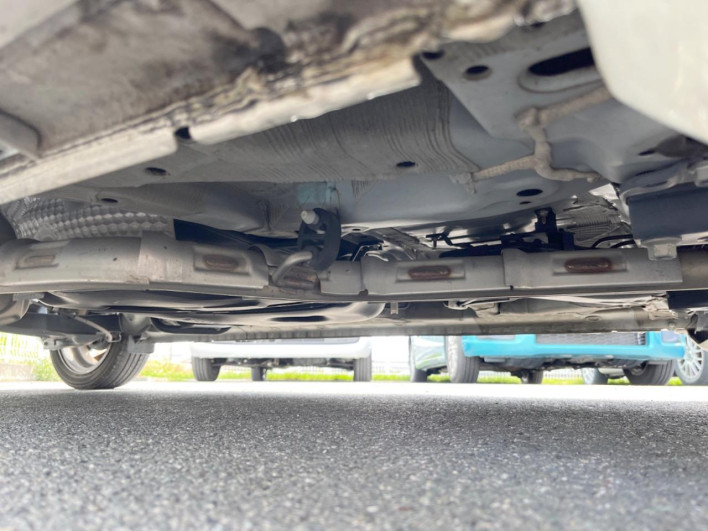 2019 Honda N-BOX CUSTOM DBA-JF3 (UW-6a0298c522f19)[10]