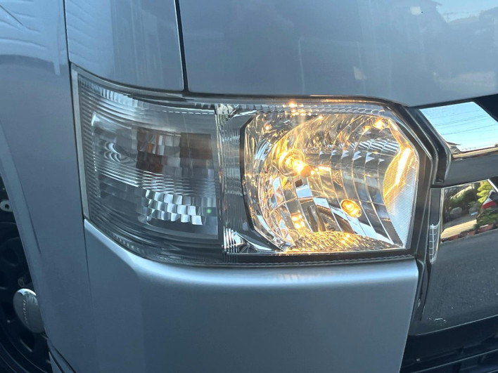 2017 Toyota Hiace Van QDF-KDH201V (UW-6a0298d39cd73)[5]