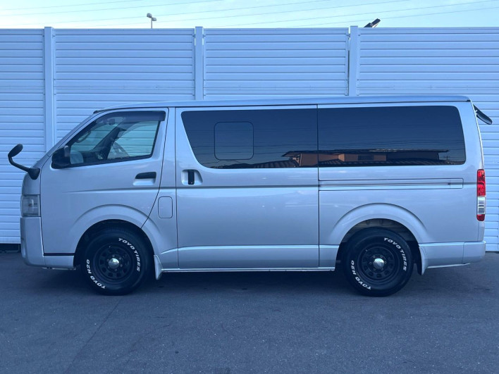2017 Toyota Hiace Van QDF-KDH201V (UW-6a0298d39cd73)[18]