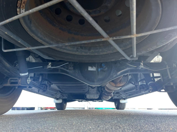 2017 Toyota Hiace Van QDF-KDH201V (UW-6a0298d39cd73)[29]