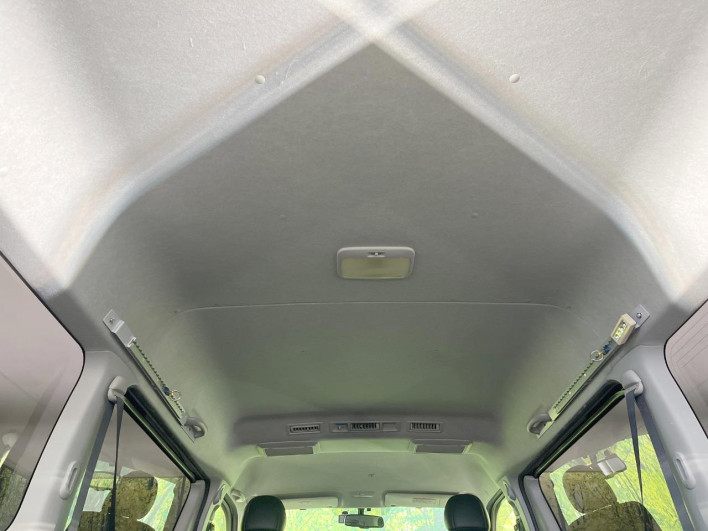 2016 Toyota Hiace Van LDF-KDH211K (UW-6a0298d3b9d24)[27]