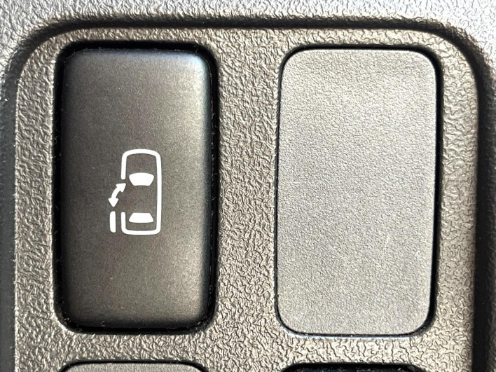 2012 Daihatsu Tanto DBA-L375S (UW-6a0298de81fe7)[17]