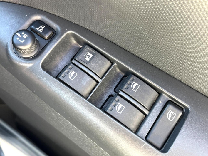 2012 Daihatsu Tanto DBA-L375S (UW-6a0298de81fe7)[16]