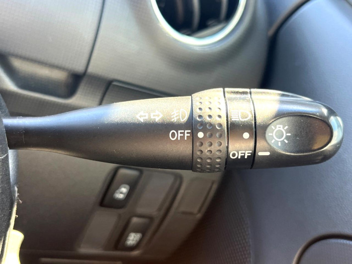 2012 Daihatsu Tanto DBA-L375S (UW-6a0298de81fe7)[20]