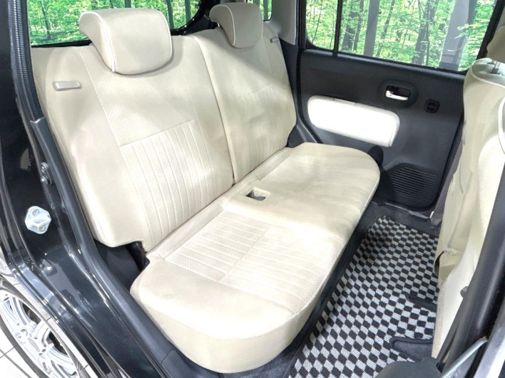 2010 Daihatsu Mira Cocoa DBA-L675S (UW-6a0298df0840e)[6]