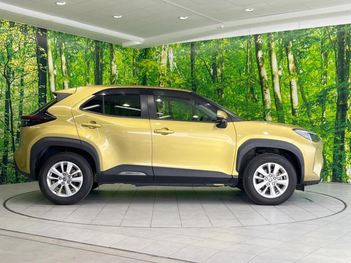 2021 Toyota Yaris Cross 6AA-MXPJ10 (UW-6a02991ba192c)[9]