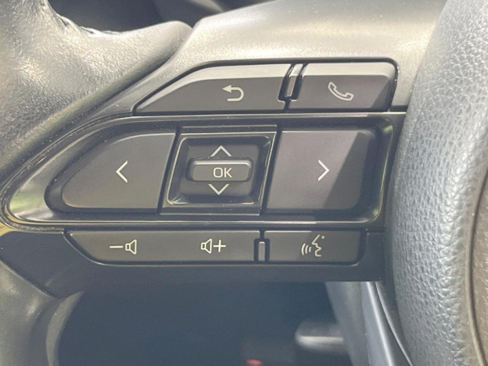 2021 Toyota Yaris Cross 6AA-MXPJ10 (UW-6a02991ba192c)[26]