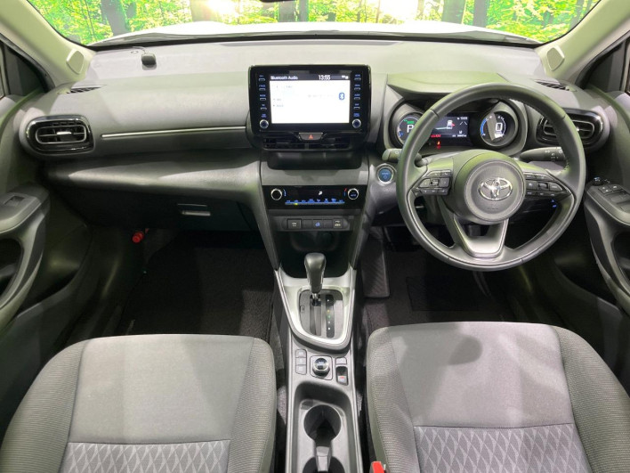 2020 Toyota Yaris Cross 6AA-MXPJ15 (UW-6a02991de4267)[24]
