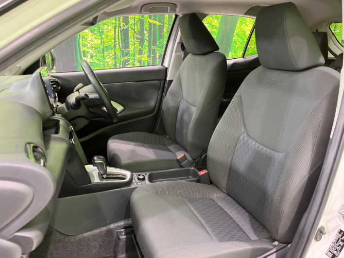 2020 Toyota Yaris Cross 6AA-MXPJ15 (UW-6a02991de4267)[7]