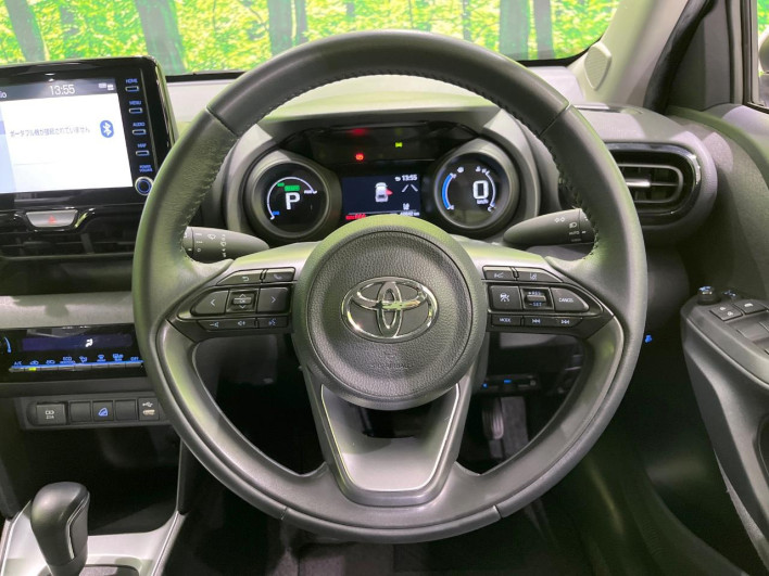 2020 Toyota Yaris Cross 6AA-MXPJ15 (UW-6a02991de4267)[25]