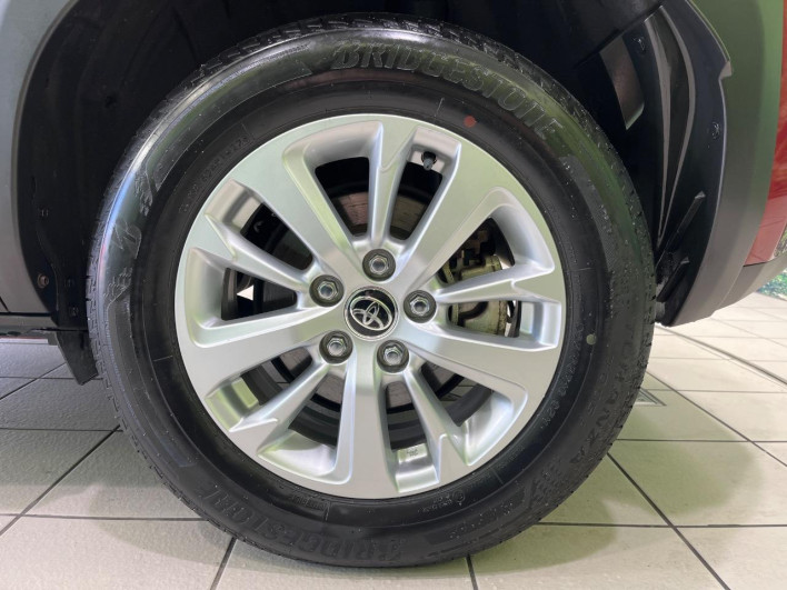 2022 Toyota Yaris Cross 6AA-MXPJ15 (UW-6a02991e237e3)[12]