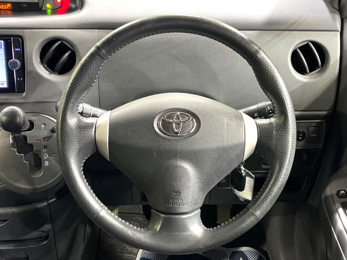 2013 Toyota Sienta DBA-NCP81G (UW-6a029929a9189)[9]