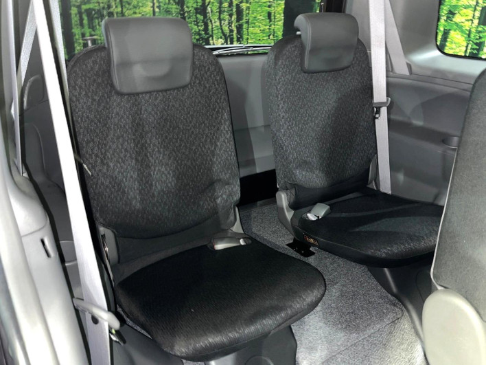 2013 Toyota Sienta DBA-NCP81G (UW-6a029929a9189)[20]