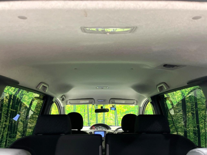 2013 Toyota Sienta DBA-NCP81G (UW-6a029929a9189)[16]