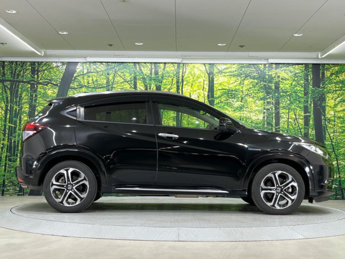 2016 Honda VEZEL DAA-RU3 (UW-6a02993b45337)[15]