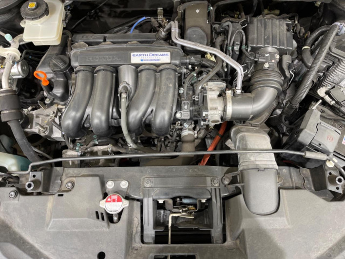 2016 Honda VEZEL DAA-RU3 (UW-6a02993b45337)[18]