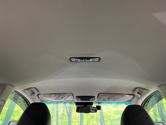 2016 Honda VEZEL DAA-RU3 (UW-6a02993b45337)[24]