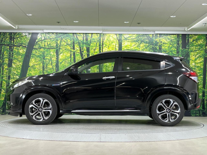 2016 Honda VEZEL DAA-RU3 (UW-6a02993b45337)[11]