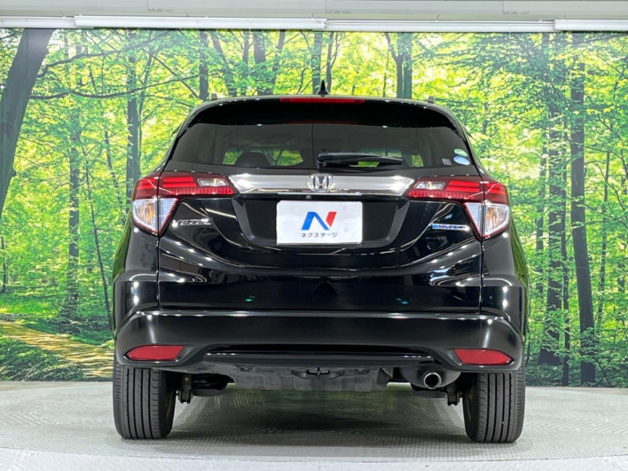 2016 Honda VEZEL DAA-RU3 (UW-6a02993b45337)[13]