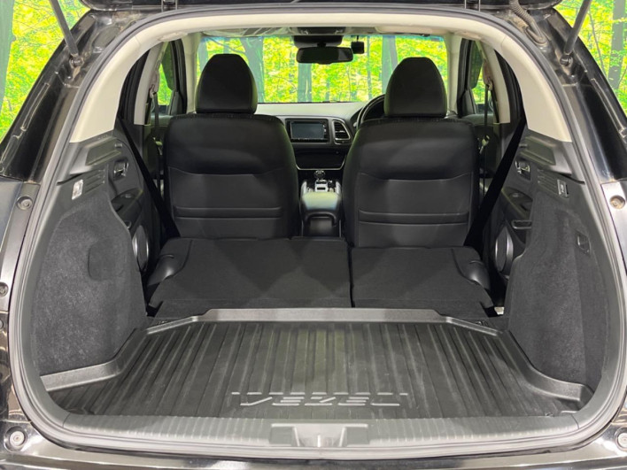 2016 Honda VEZEL DAA-RU3 (UW-6a02993b45337)[25]