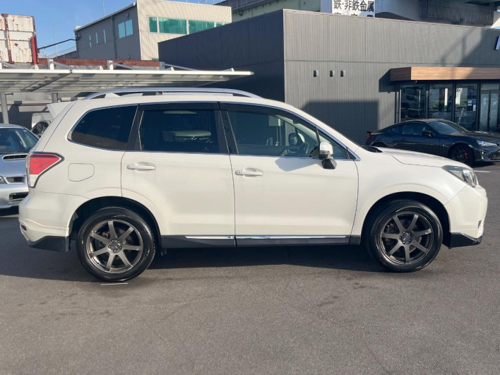 2015 Subaru Forester DBA-SJG (UW-6a029945bdcbe)[25]