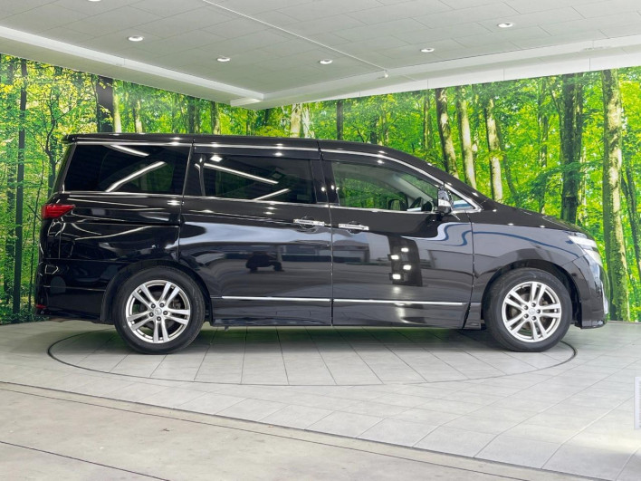 2012 Nissan Elgrand DBA-TE52 (UW-6a02994b05e5d)[8]