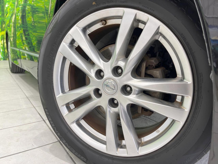 2012 Nissan Elgrand DBA-TE52 (UW-6a02994b05e5d)[17]