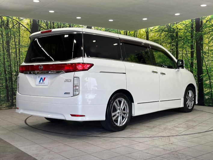 2011 Nissan Elgrand DBA-TNE52 (UW-6a02994bc3adc)[29]