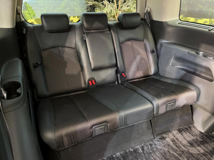 2019 Nissan Elgrand DBA-TNE52 (UW-6a02994d2f76b)[29]
