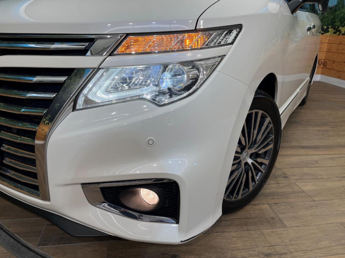 2019 Nissan Elgrand DBA-TNE52 (UW-6a02994d2f76b)[17]