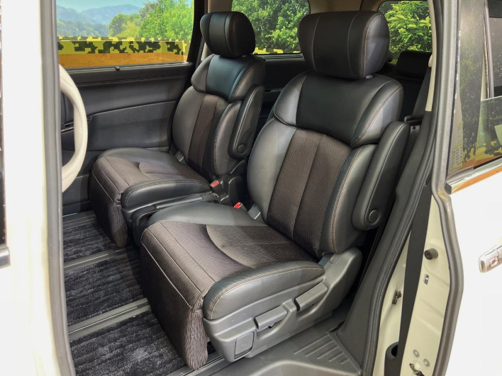 2019 Nissan Elgrand DBA-TNE52 (UW-6a02994d2f76b)[27]