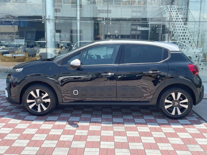 2018 Citroen C3 ABA-B6HN01 (UW-6a0299518e74c)[15]