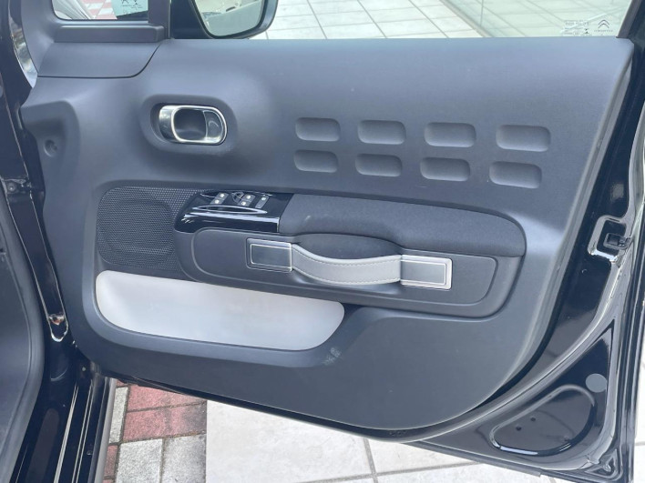 2018 Citroen C3 ABA-B6HN01 (UW-6a0299518e74c)[8]