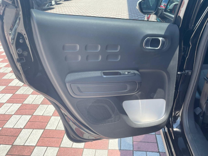 2018 Citroen C3 ABA-B6HN01 (UW-6a0299518e74c)[19]
