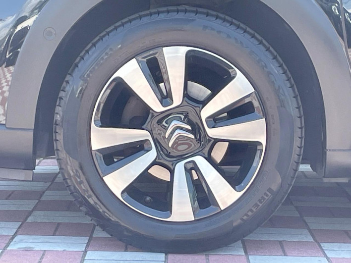 2018 Citroen C3 ABA-B6HN01 (UW-6a0299518e74c)[14]