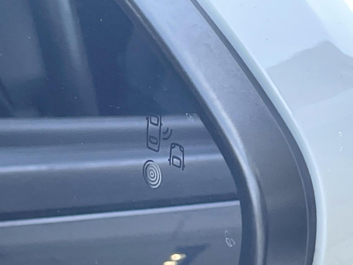2018 Citroen C3 ABA-B6HN01 (UW-6a0299518e74c)[4]