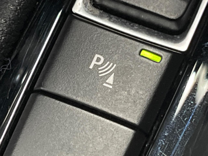 2020 BMW X1 3DA-AD20 (UW-6a029953f3291)[20]