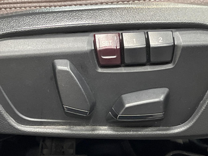 2020 BMW X1 3DA-AD20 (UW-6a029953f3291)[28]