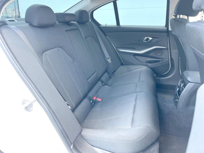 2019 BMW 3 Series 3DA-5V20 (UW-6a0299548d770)[20]