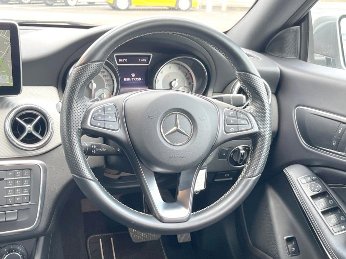 2015 Mercedes Benz CLA Class DBA-117342 (UW-6a029956d3455)[22]