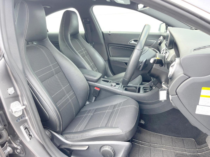 2015 Mercedes Benz CLA Class DBA-117342 (UW-6a029956d3455)[25]