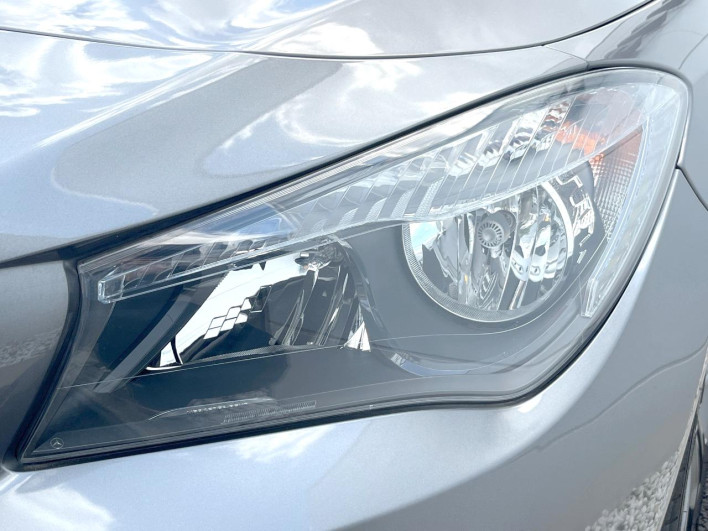 2015 Mercedes Benz CLA Class DBA-117342 (UW-6a029956d3455)[5]