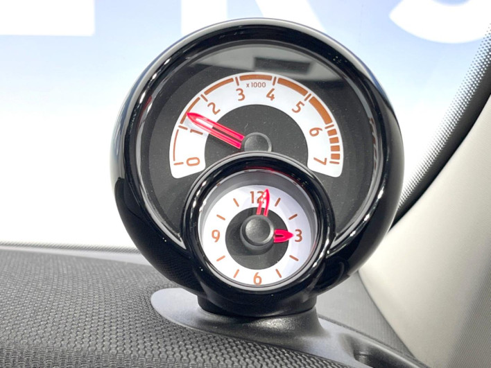 2019 Smart Smart ForFour DBA-453044 (UW-6a02995850b97)[24]