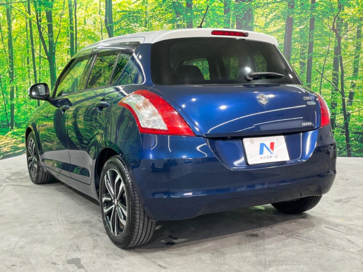 2015 Suzuki Swift DBA-ZC72S (UW-6a029960a286f)[4]