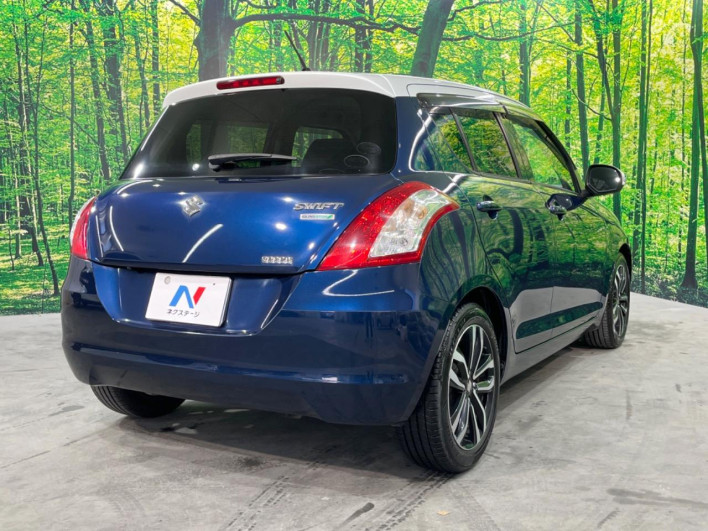 2015 Suzuki Swift DBA-ZC72S (UW-6a029960a286f)[6]