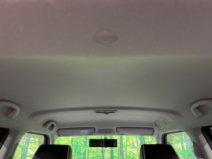 2015 Suzuki Swift DBA-ZC72S (UW-6a029960a286f)[7]