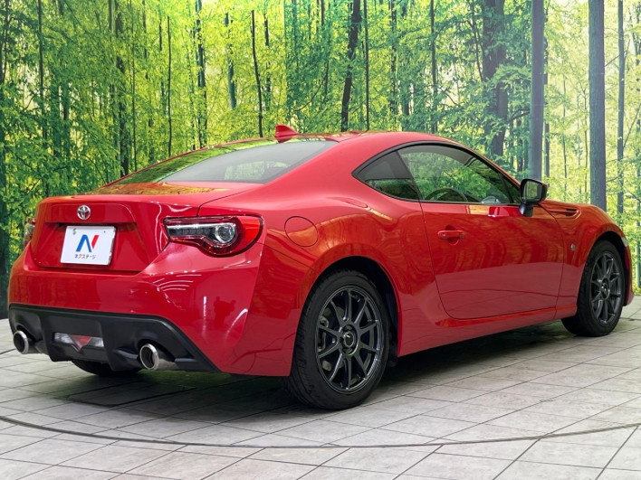 2018 Toyota 86 DBA-ZN6 (UW-6a029962b7a35)[8]